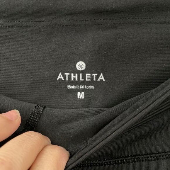 Athleta Woman's Leggings Black Accent Reflective Strip Athletic - Picture 3 of 5